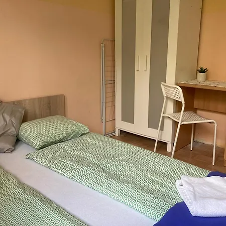 Airport Homestay